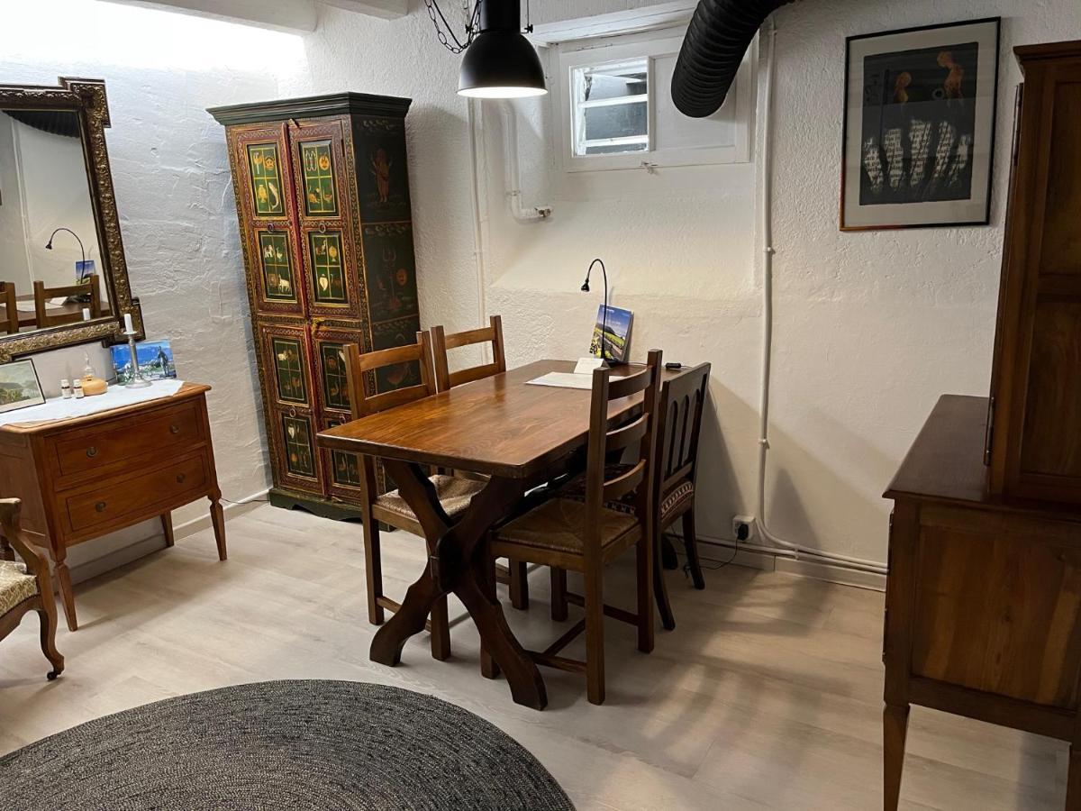 Les Cypres Apartment เวอเวย์ ภายนอก รูปภาพ